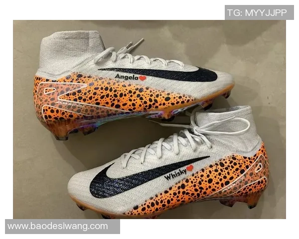 球星穿假足球鞋曝光背后真相 揭秘品牌与代言人之间的秘密 球星穿假足球鞋曝光背后真相 揭秘品牌与代言人之间的秘密